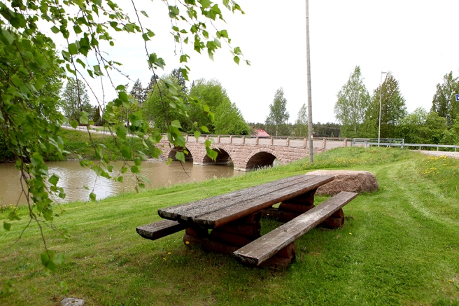 Stenbron i Sävträsk i Liljendal.